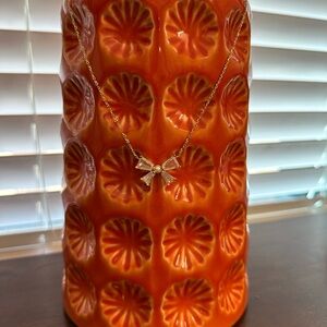 Kendra Scott Bow Necklace with Pearl